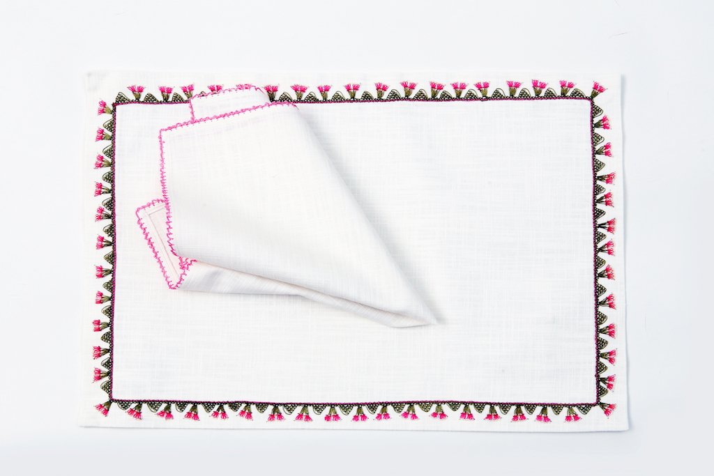 Bells Handmade Needle Lace Place Mat Set