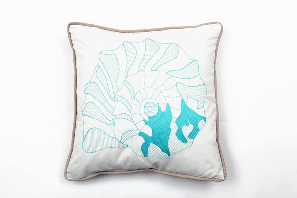 Nerite Pillow in Turquoise
