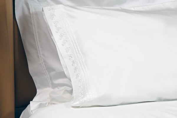 Snow White Petite Handmade Lace Duvet Cover Set