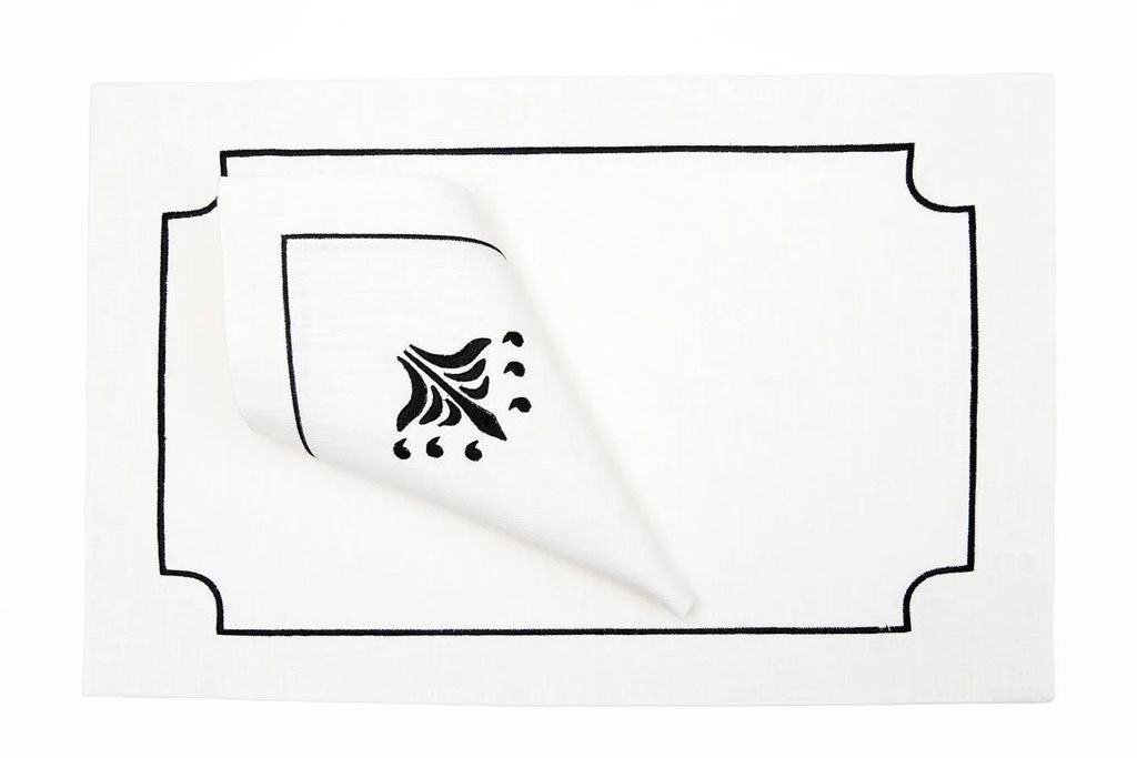 Dynasty Place Mat Set