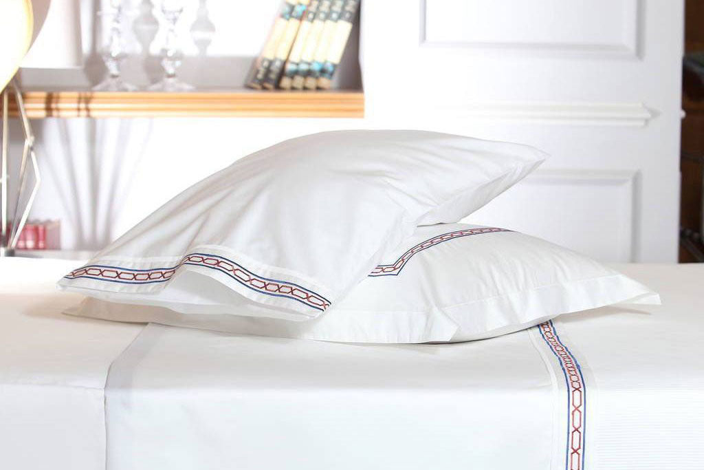 Chained Mania Red Organic Cotton Sheet Set