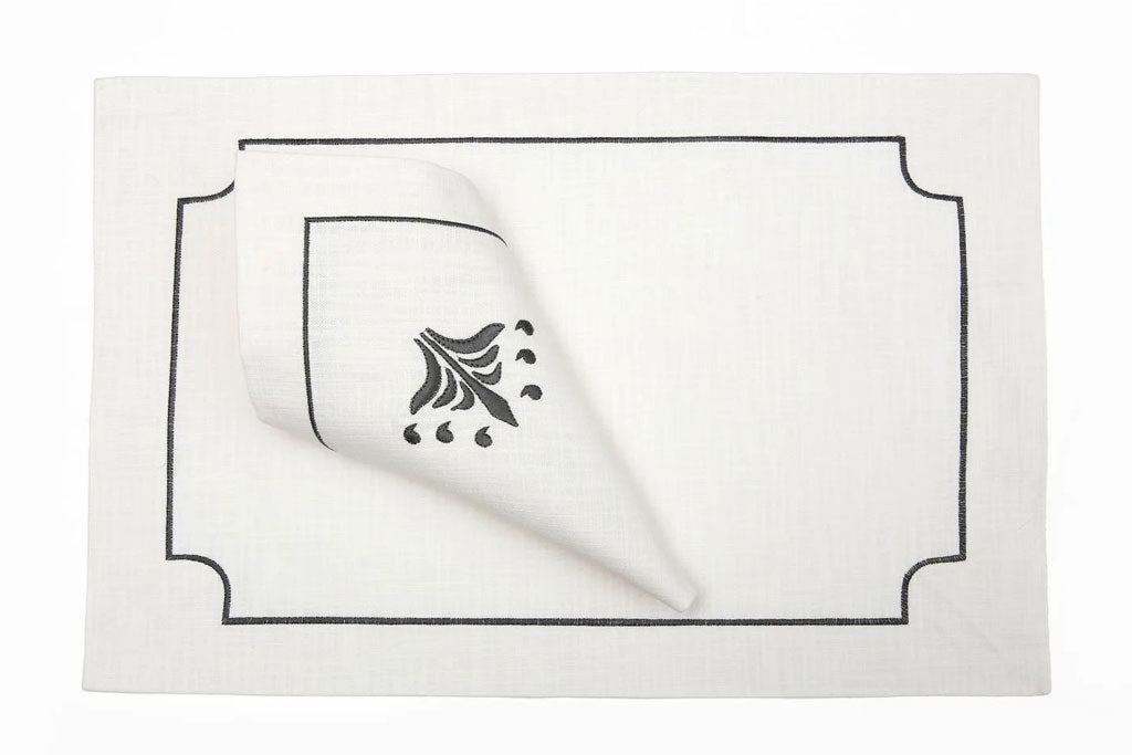 Dynasty Place Mat Set