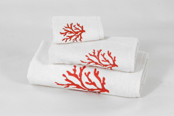 Mania coral towel