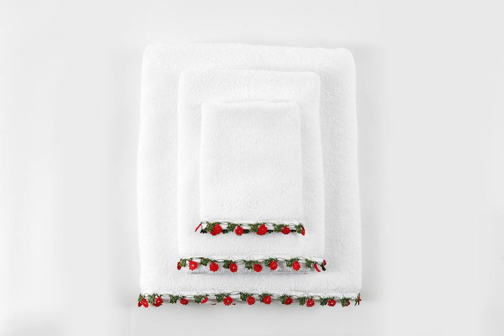 mini-me red lace towel set