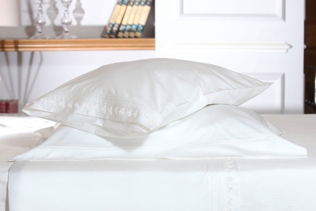 Snow White Petite Handmade Lace Organic Cotton Sheet Set