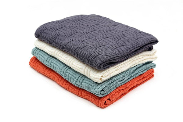 Knit Throw Blanket in Cream